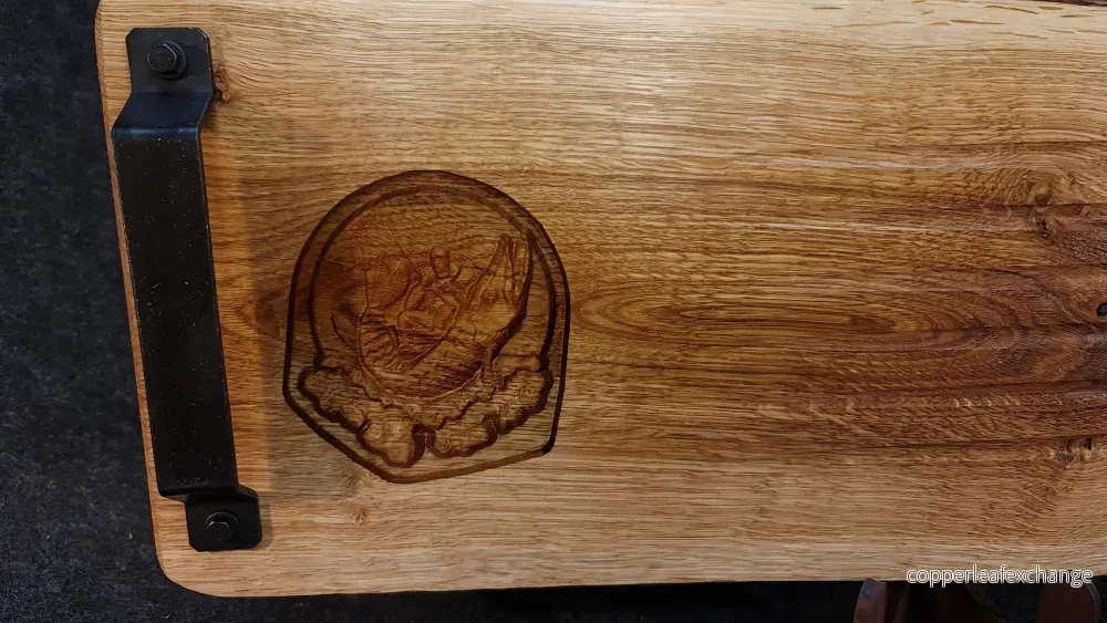 Skärbräda med 3D relief moitv fiskare i båt - Bild 2