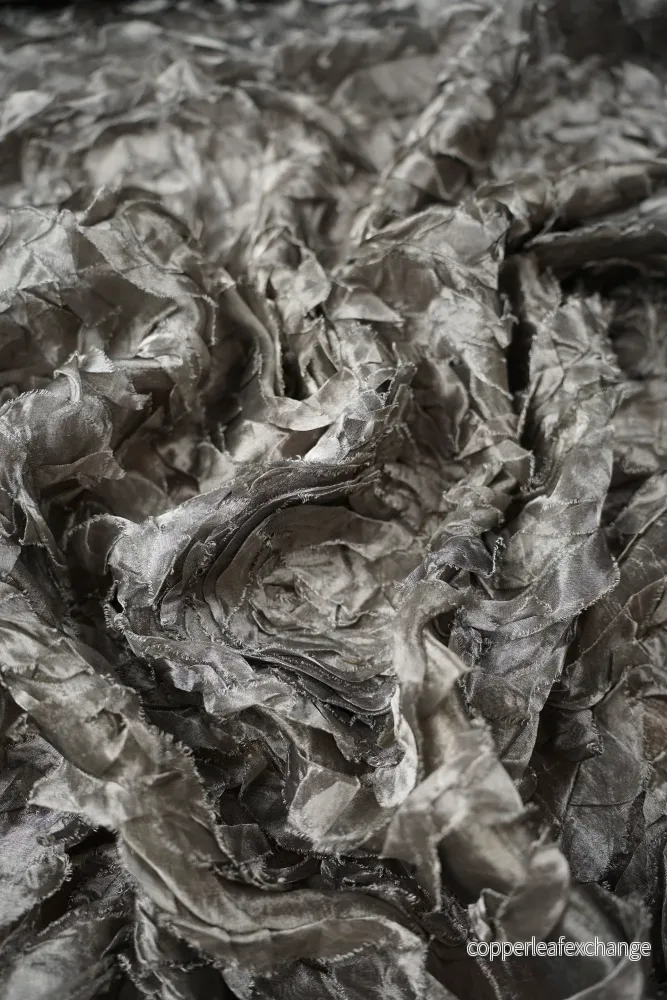 Vintage – Silk Organza – 3D Pattern – Roses – Silver Gray – VS37 Vintage – Silk Organza – 3D Pattern – Roses – Silver Gray – VS37