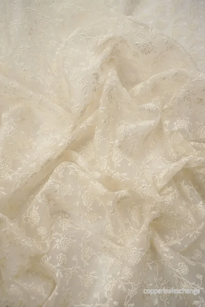 Silk – Organza – Embroidered – Roses – Snow White Silk – Organza – Embroidered – Roses – Snow White
