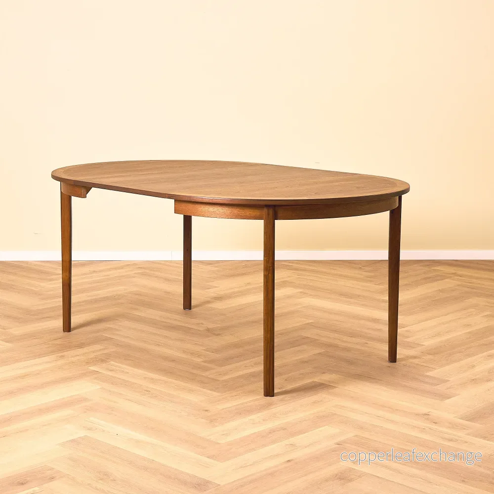 Svenskt runt matbord i teak av Ulferts - Bild 2