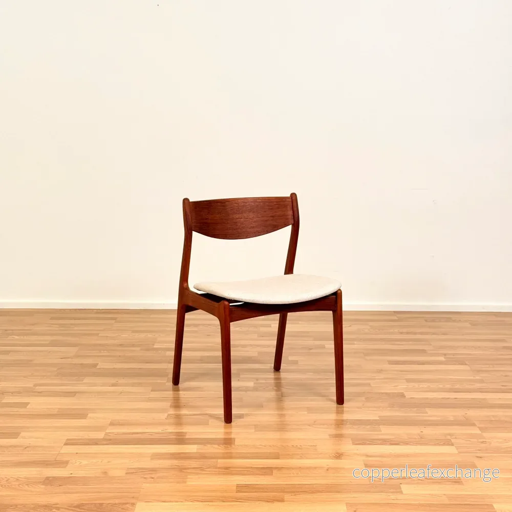 Set om 4 matstolar i teak av P. E. Jorgensen, 1950-60-tal, Danmark - Bild 2