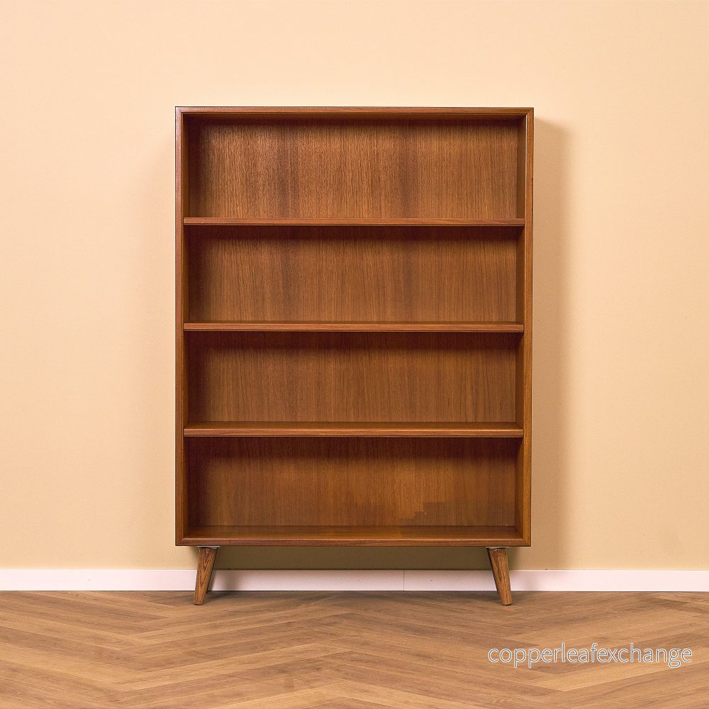 Svensk bokhylla i teak Svensk bokhylla i teak
