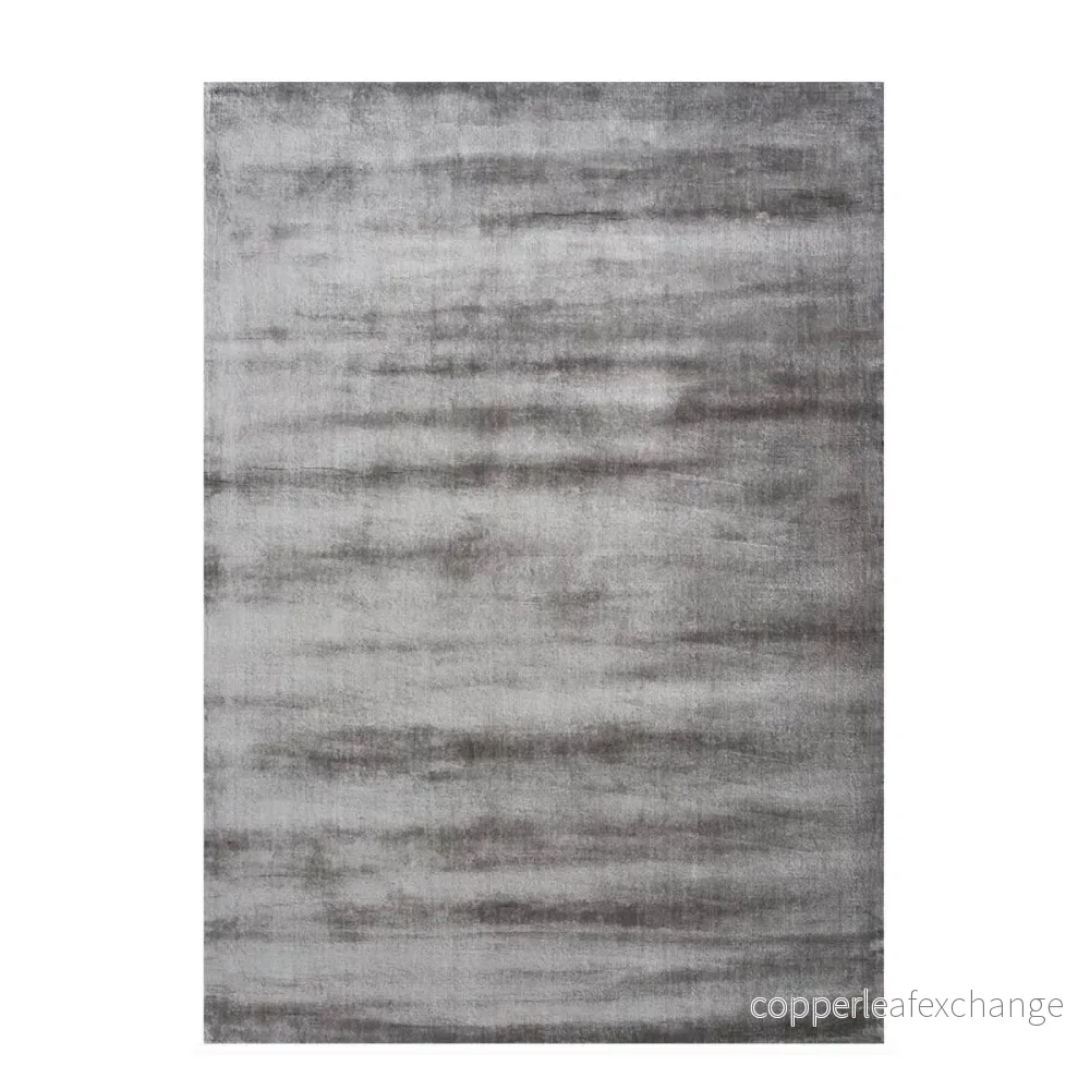Matta Lucens, Grey