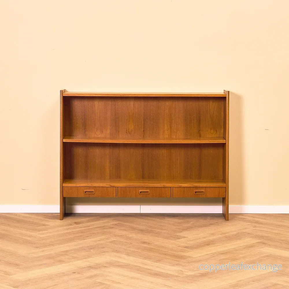 Svensk bokhylla i teak Svensk bokhylla i teak