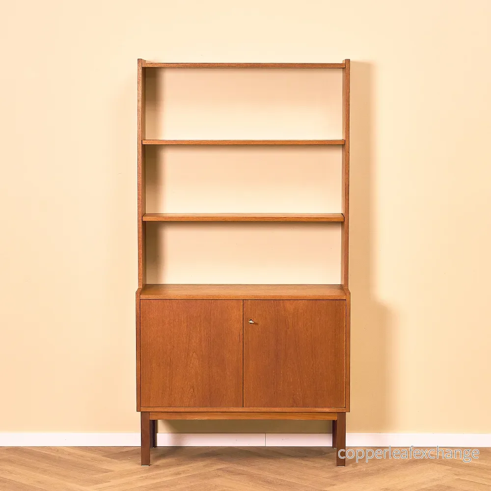 Svensk bokhylla i teak Svensk bokhylla i teak