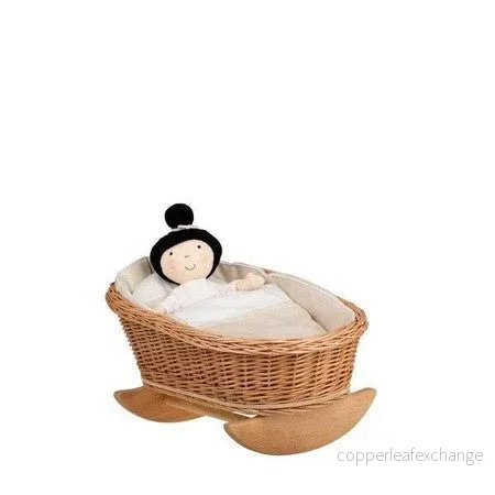 Mimi gungande dockvagga i rotting – natur/beige Mimi gungande dockvagga i rotting – natur/beige