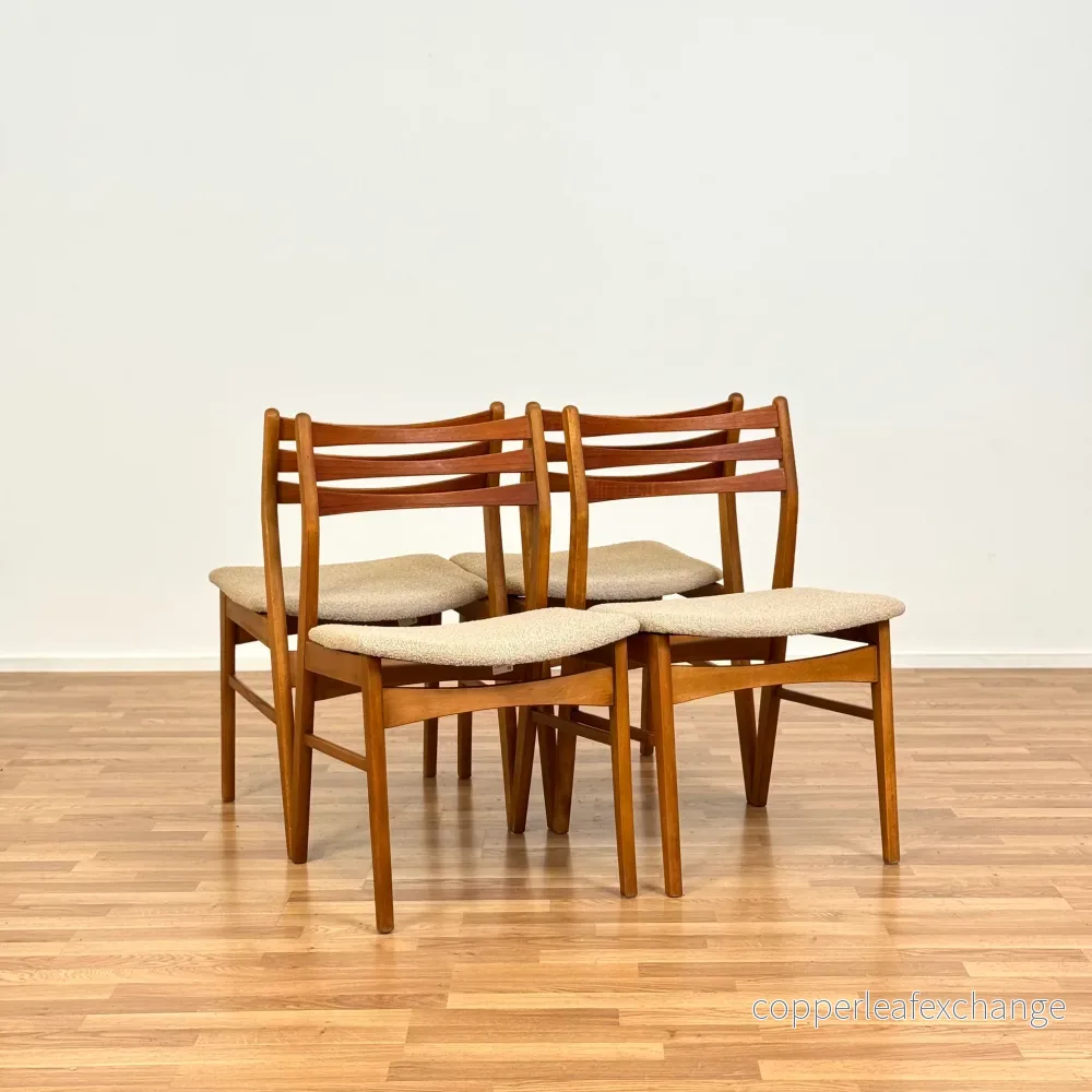 Set om 4 matstolar i teak och bok, av SAX, 1950-60-tal, Danmark