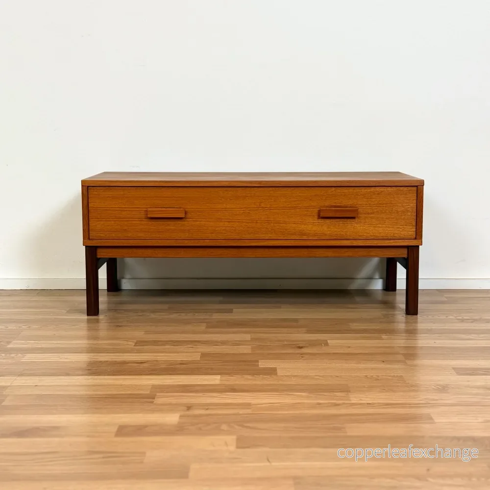 Skänk i teak, 1950-60-tal, Sverige