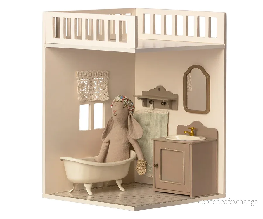 Maileg – Dockhus, badrum bonusrum, House of miniature toalett, dockskåp i trä för kaniner, möss, teddy - Bild 3