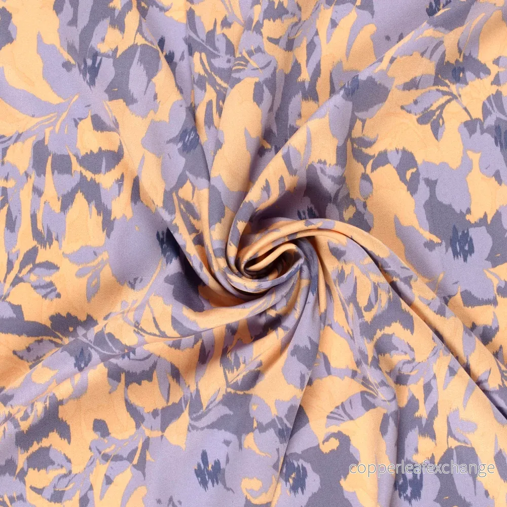 Patterned – Viscose – Satin – Luster – Large floral – Purple – 043 Patterned – Viscose – Satin – Luster – Large floral – Purple – 043
