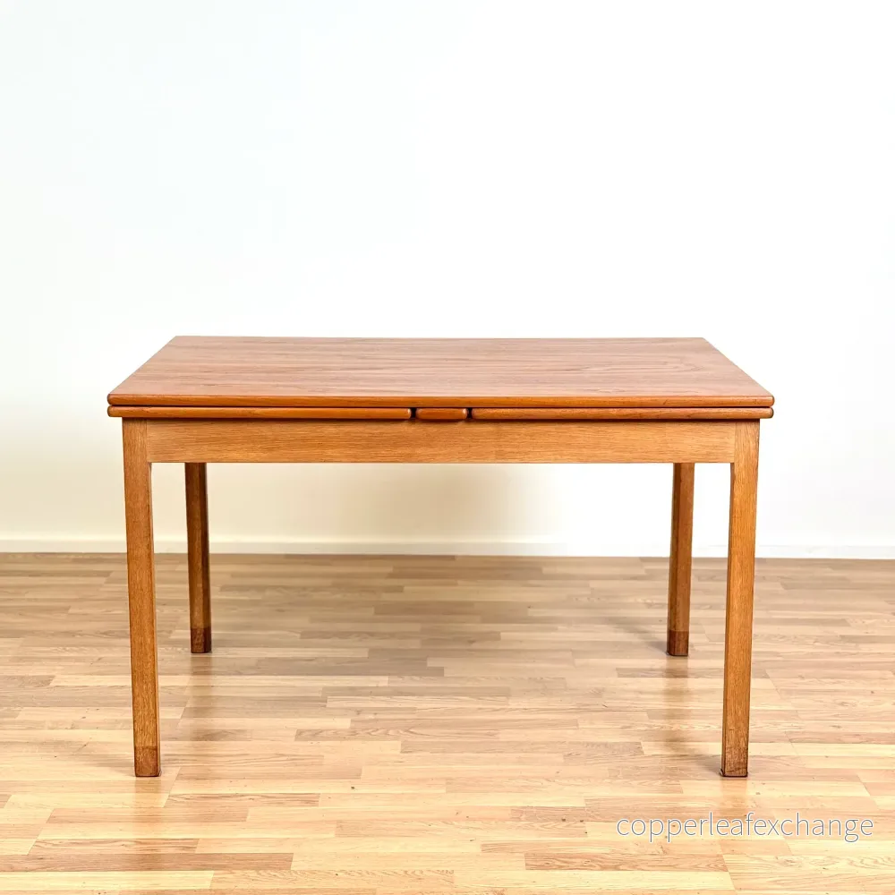 Matbord i teak/ek av EJ Möbler, 1950-60-tal, Danmark