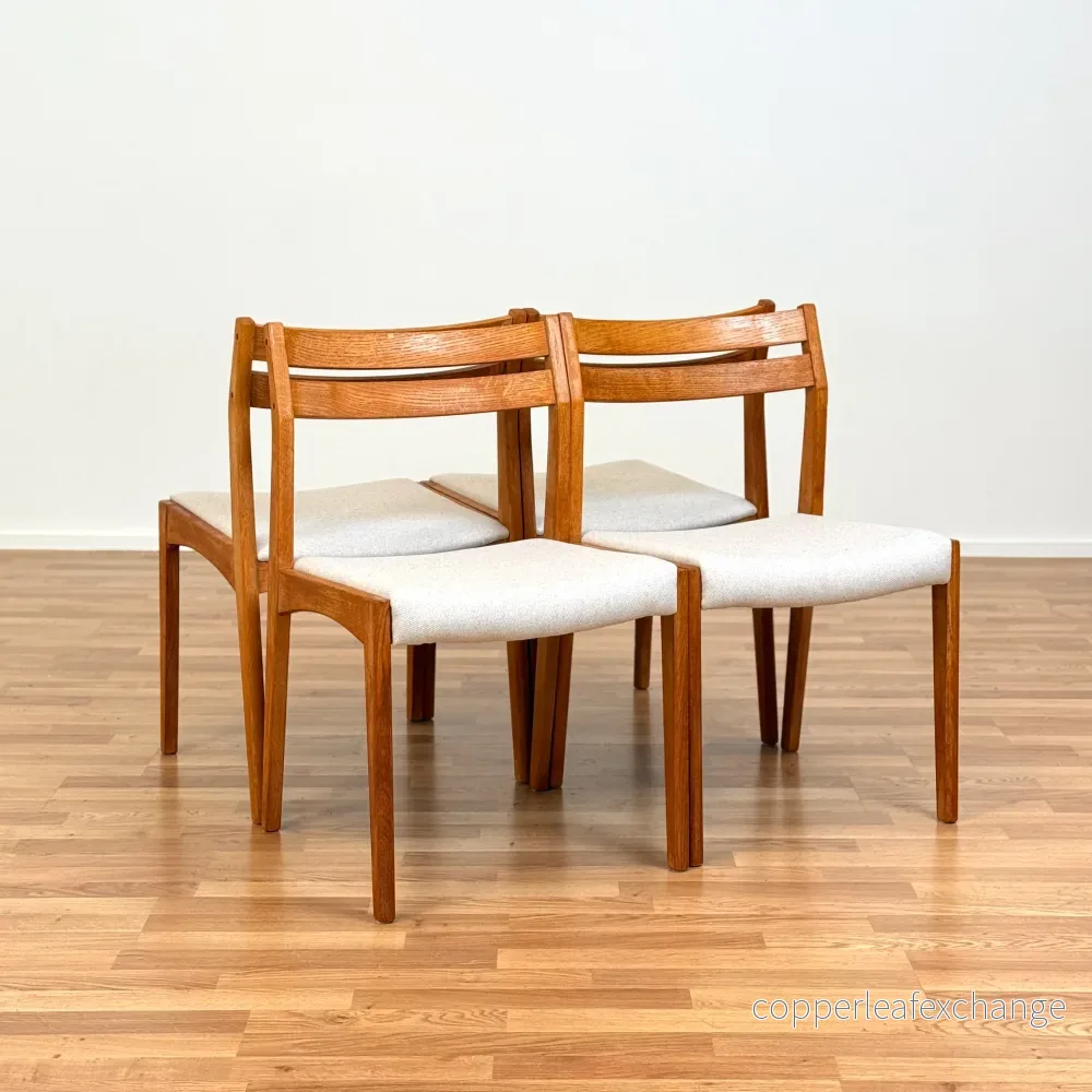 Set om 4 matstolar i ek, 1950-60-tal, Danmark