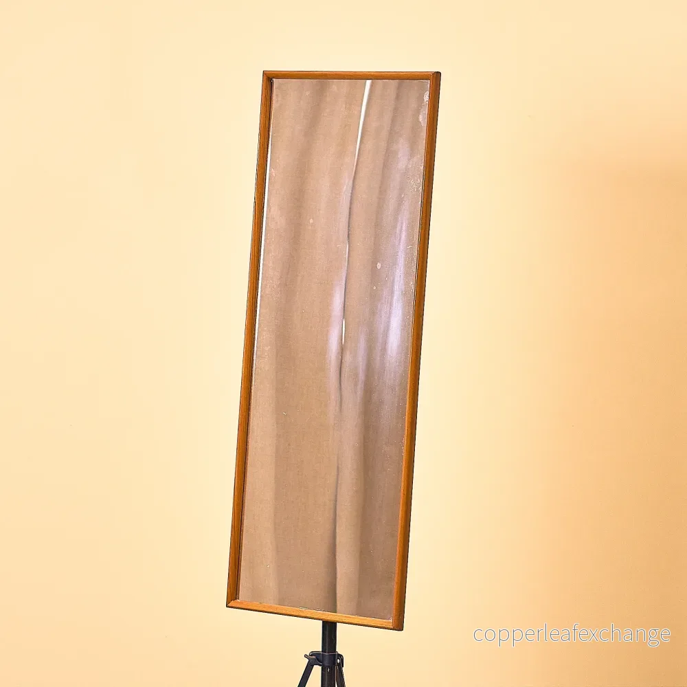 Mid-century mirror in teak Mid-century mirror in teak