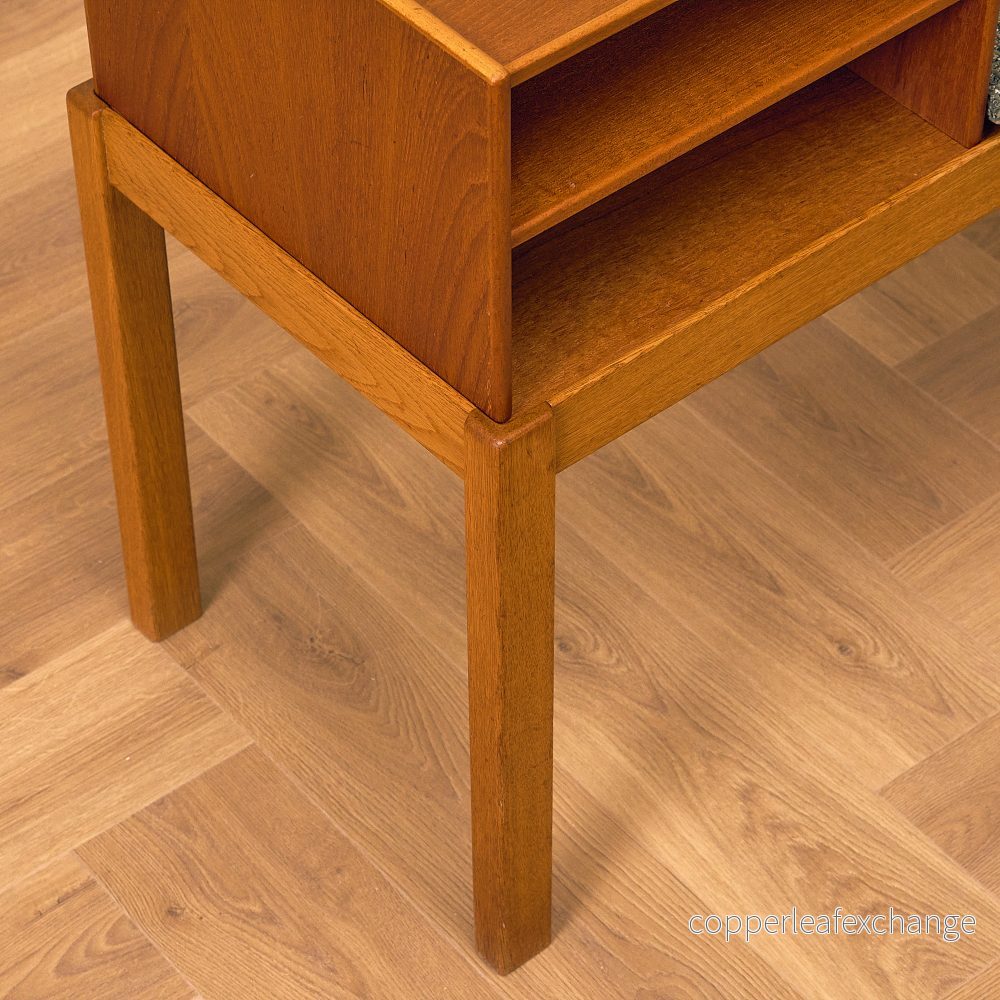 Hallbänk i teak och ek - Bild 2