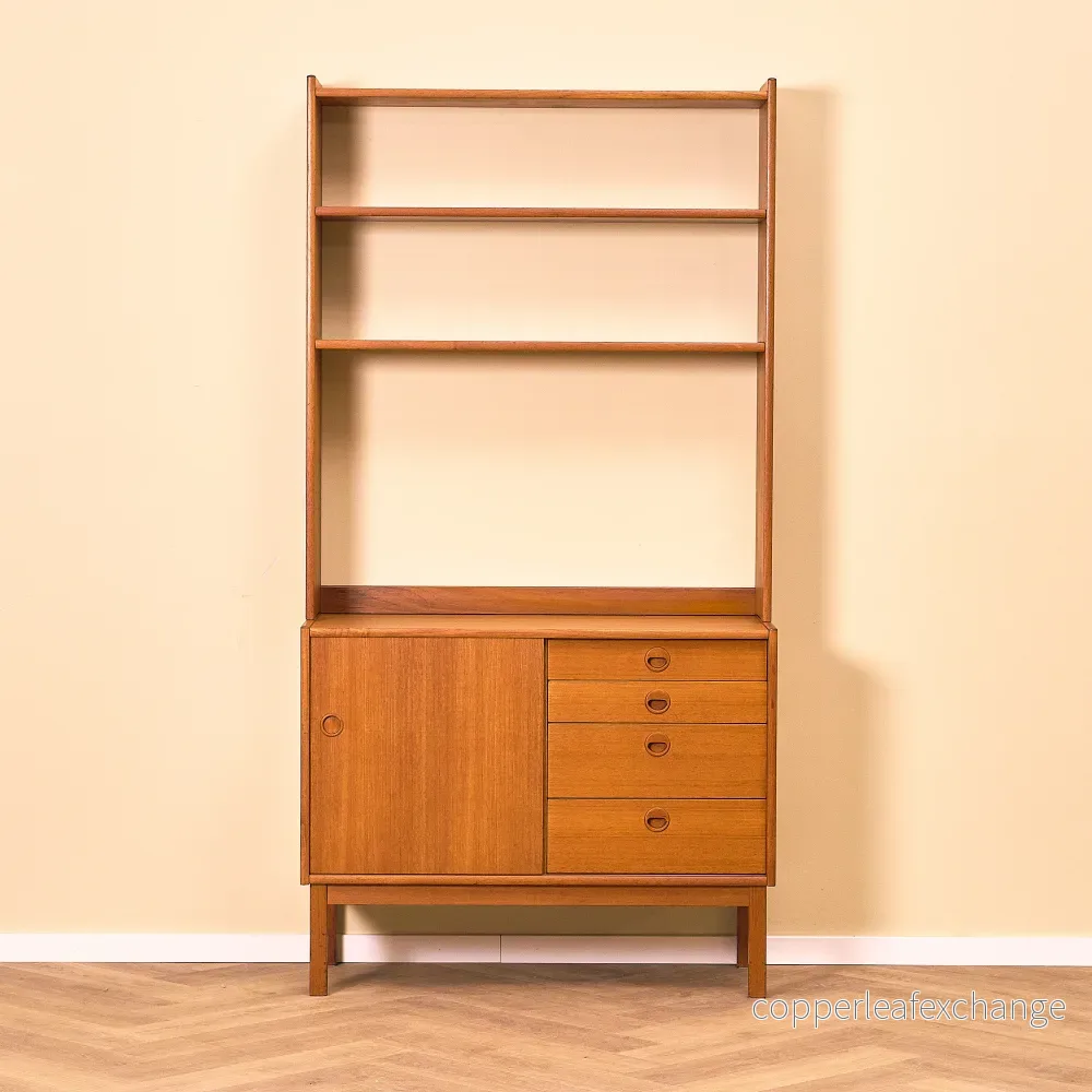 Svensk bokhylla i teak Svensk bokhylla i teak