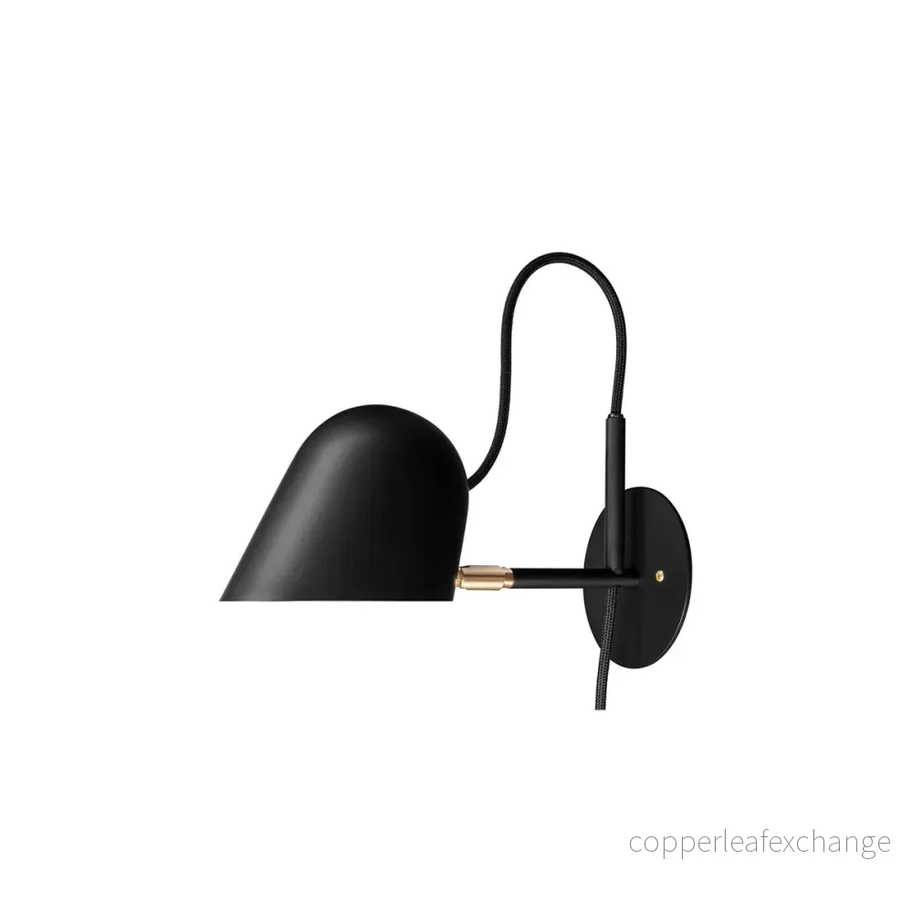 Vägglampa Streck, Svart Vägglampa Streck, Svart