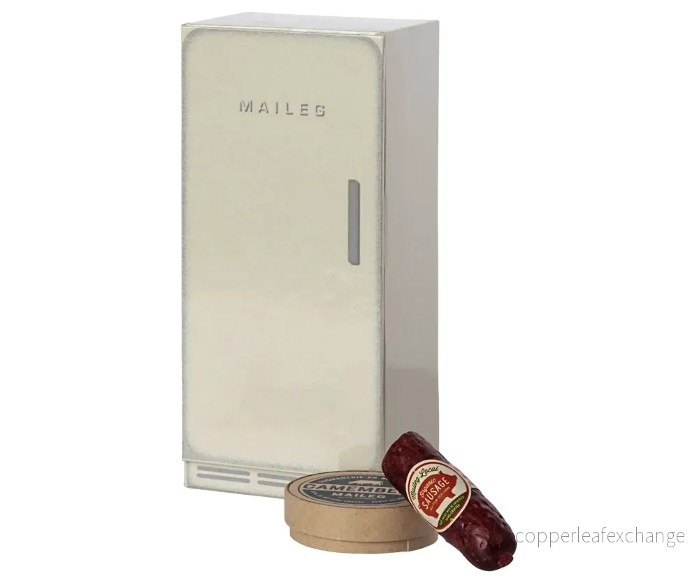Maileg vitt kylskåp