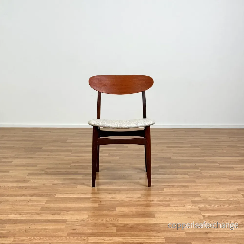 Set om 6 matstolar i massiv valnöt och teak, 1950-60-tal, Danmark - Bild 3