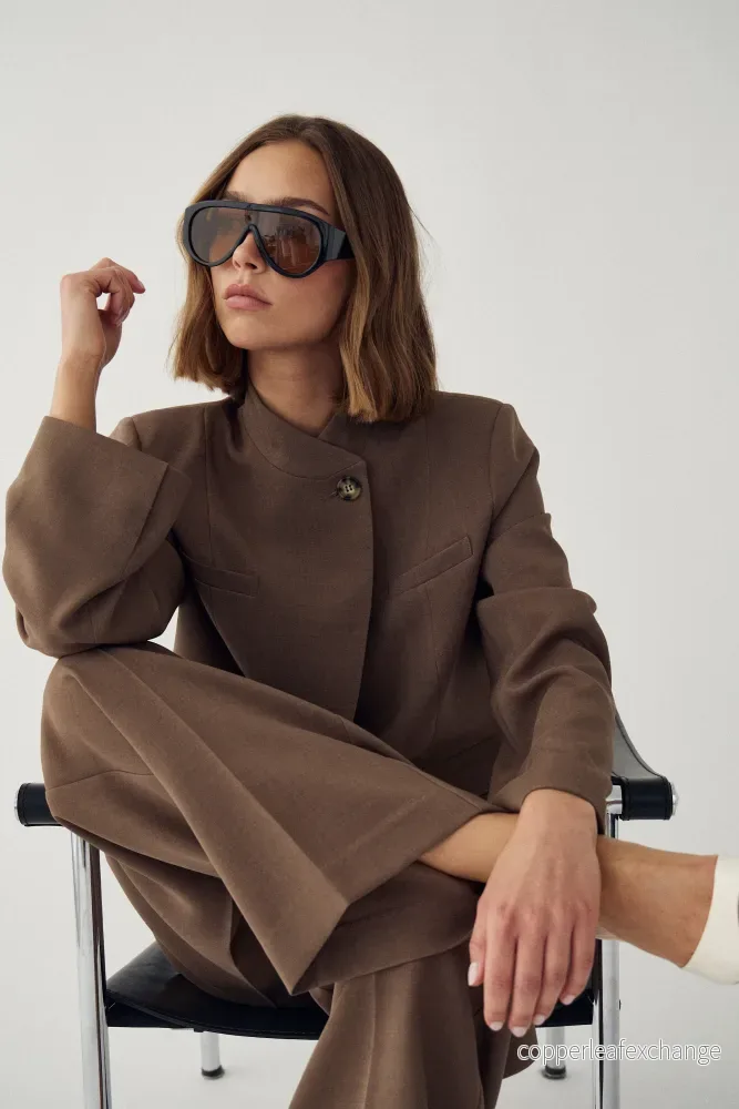 Monique Blazer Sand Monique Blazer Sand