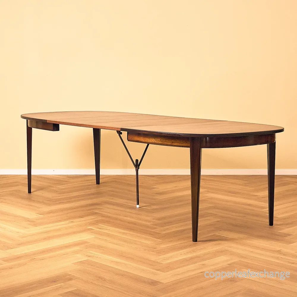 Danish oval dining table in Santos rosewood by Omann Jun - Bild 2