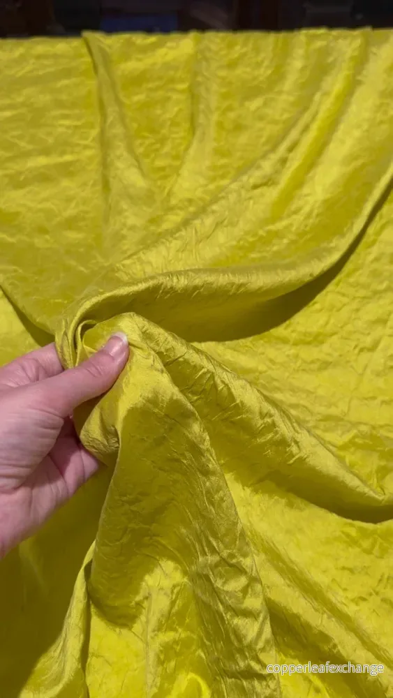Washed Thai silk Bit approx. 2.5 meters Lime - Bild 3