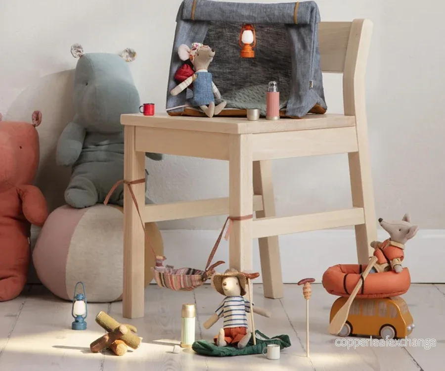 Maileg – Termos i rosa med koppar miniatyr, muggar och termosflaska till möss - Bild 2