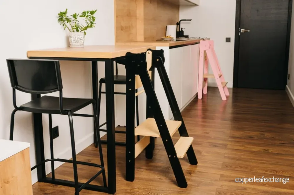 Vikbar hjälpa-till-pall för barn – justerbar - Bild 3