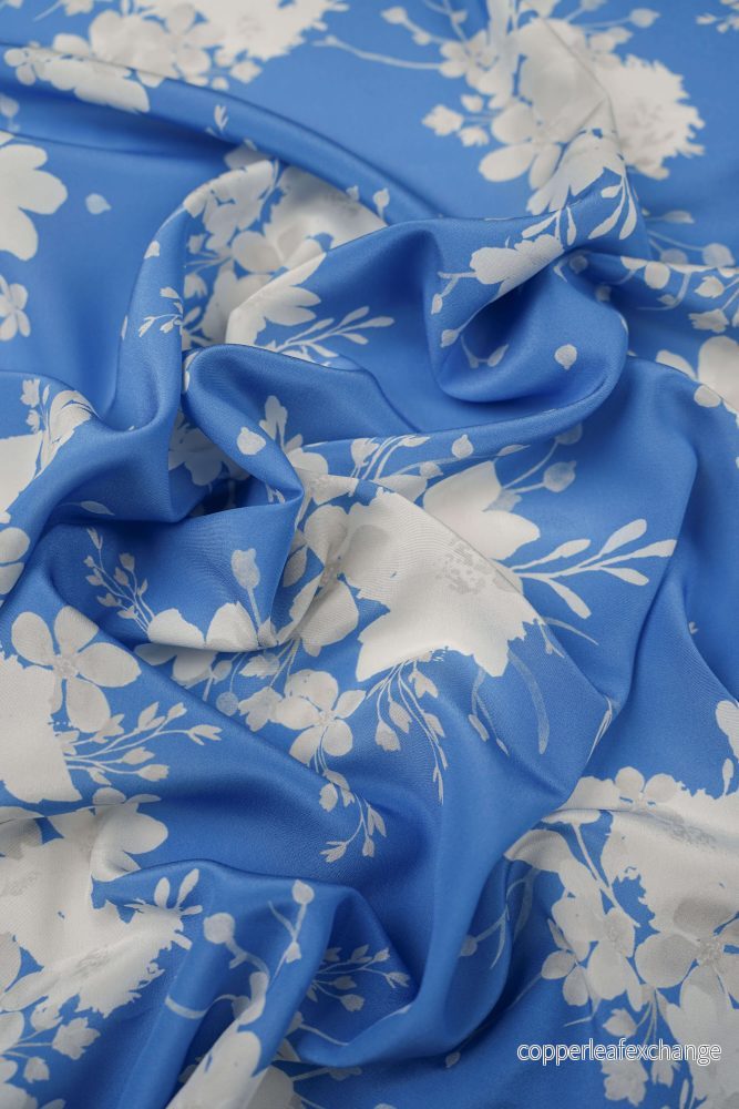 Made by Gårda Textil – Silk – Crêpe de Chine – For Die Blue Light – Blue Made by Gårda Textil – Silk – Crêpe de Chine – For Die Blue Light – Blue