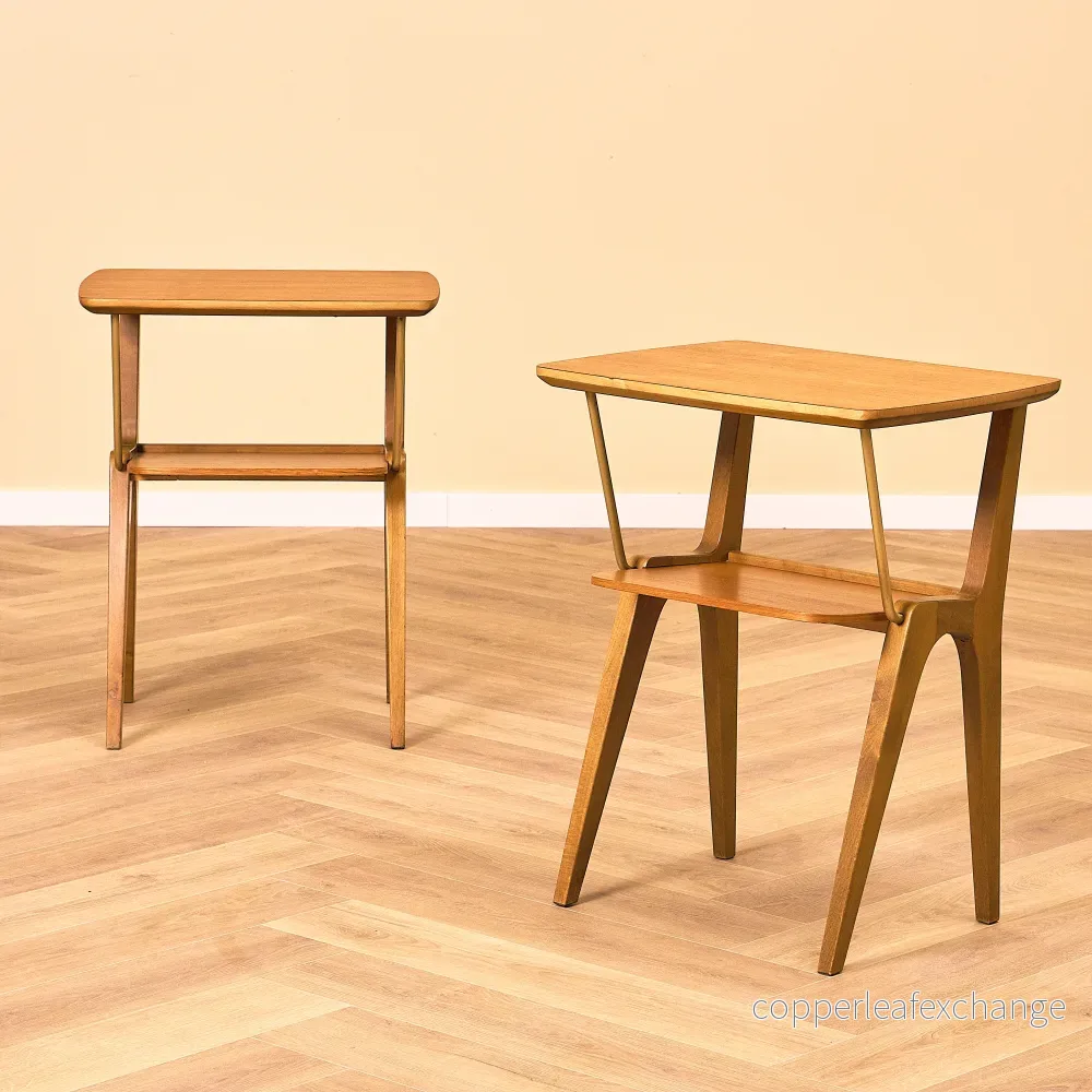 Svenska sängbord i teak och bok Svenska sängbord i teak och bok