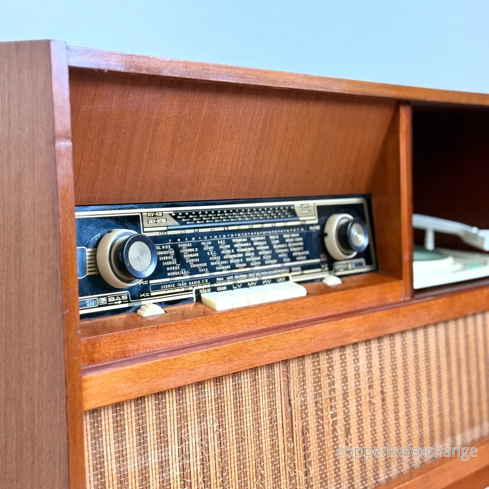 Grammofon i mahogny, 1950-60-tal, Sverige - Bild 3
