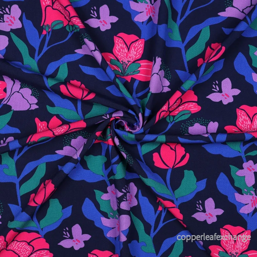Nerida Hansen - Lenzing Ecovero - Amira Floral - Viscose - Navy - Bild 3