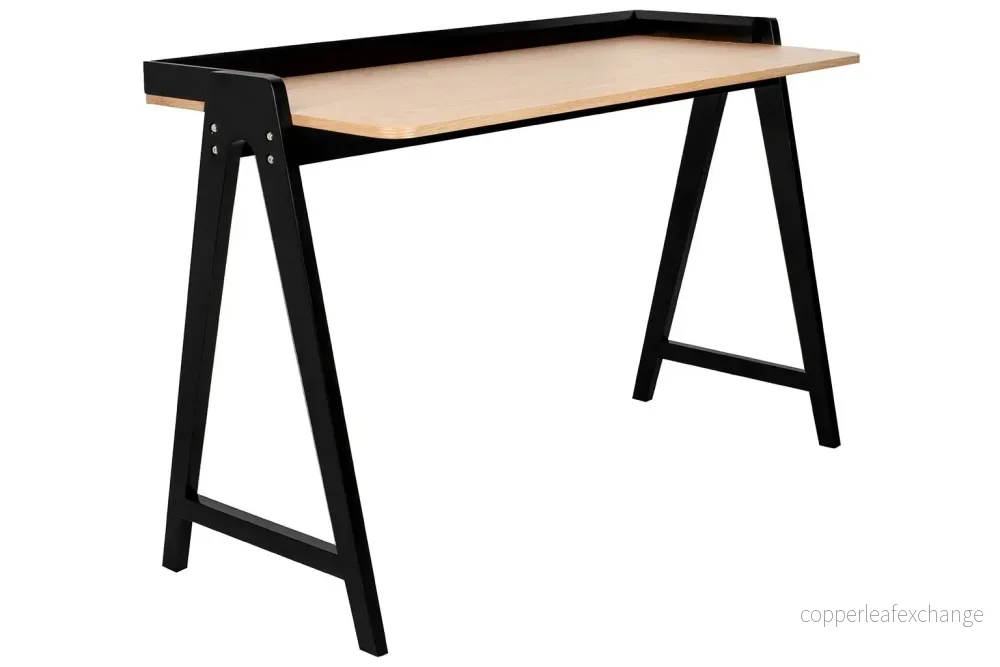 Skrivbord – COMPAS, svart/trä Skrivbord – COMPAS, svart/trä