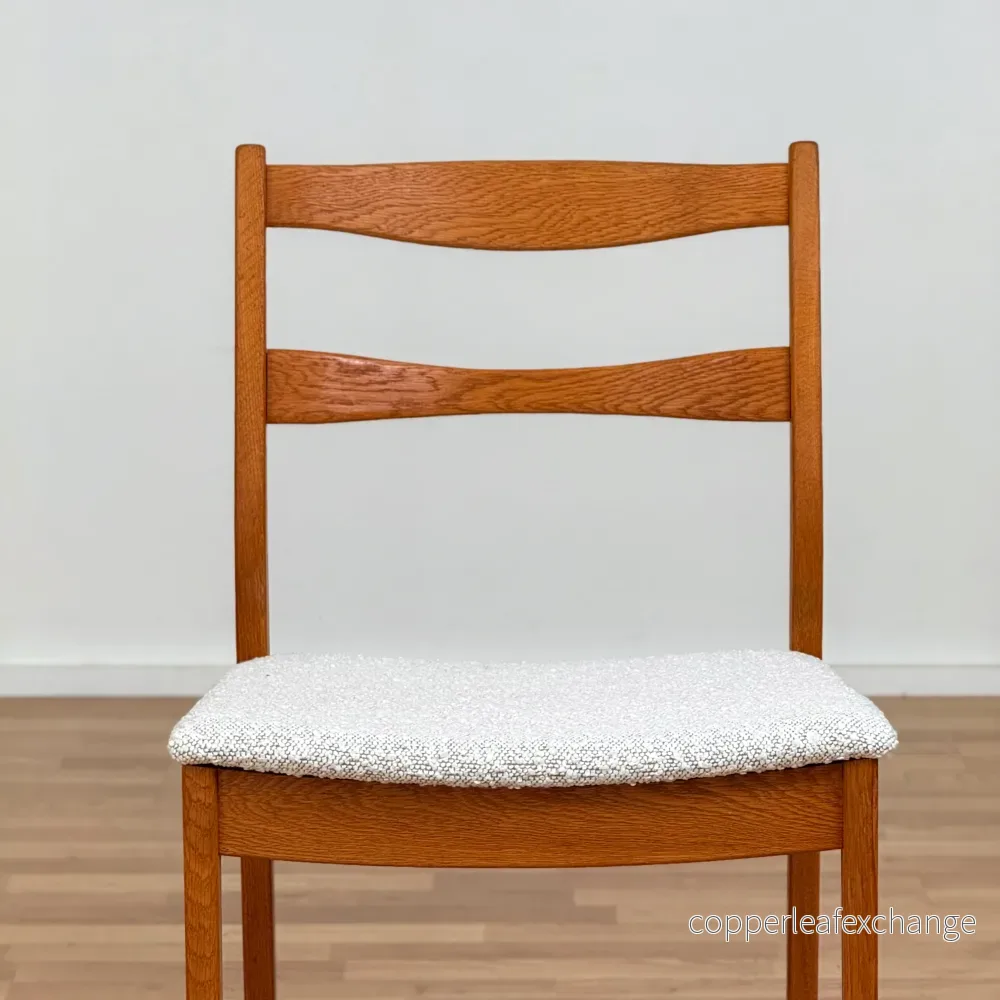 Set om 4 matstolar i massiv ek, 1950-60-tal, Sverige - Bild 2