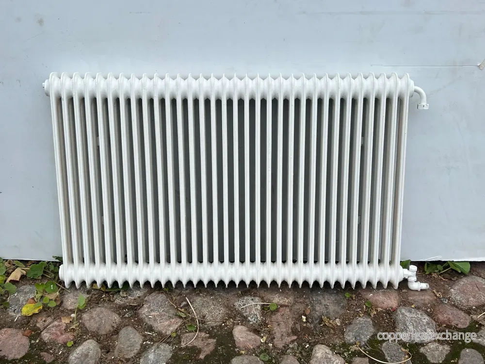 Vägghängd radiator 95x58x8 Vägghängd radiator 95x58x8