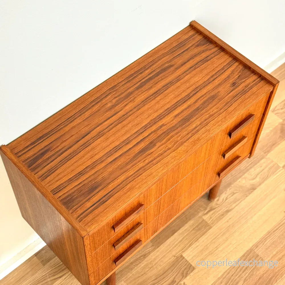 Byrå med 3 lådor i teak av Ejsing Møbelfabrik A/S, 1950-60-tal, Danmark - Bild 3