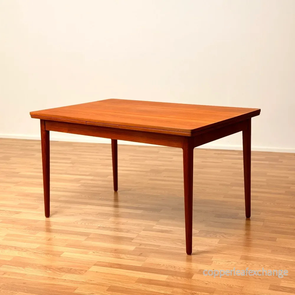 Danskt matbord i teak Danskt matbord i teak