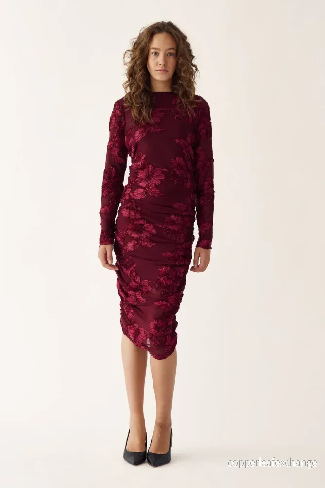 LAVINIA DRESS WINETASTING
